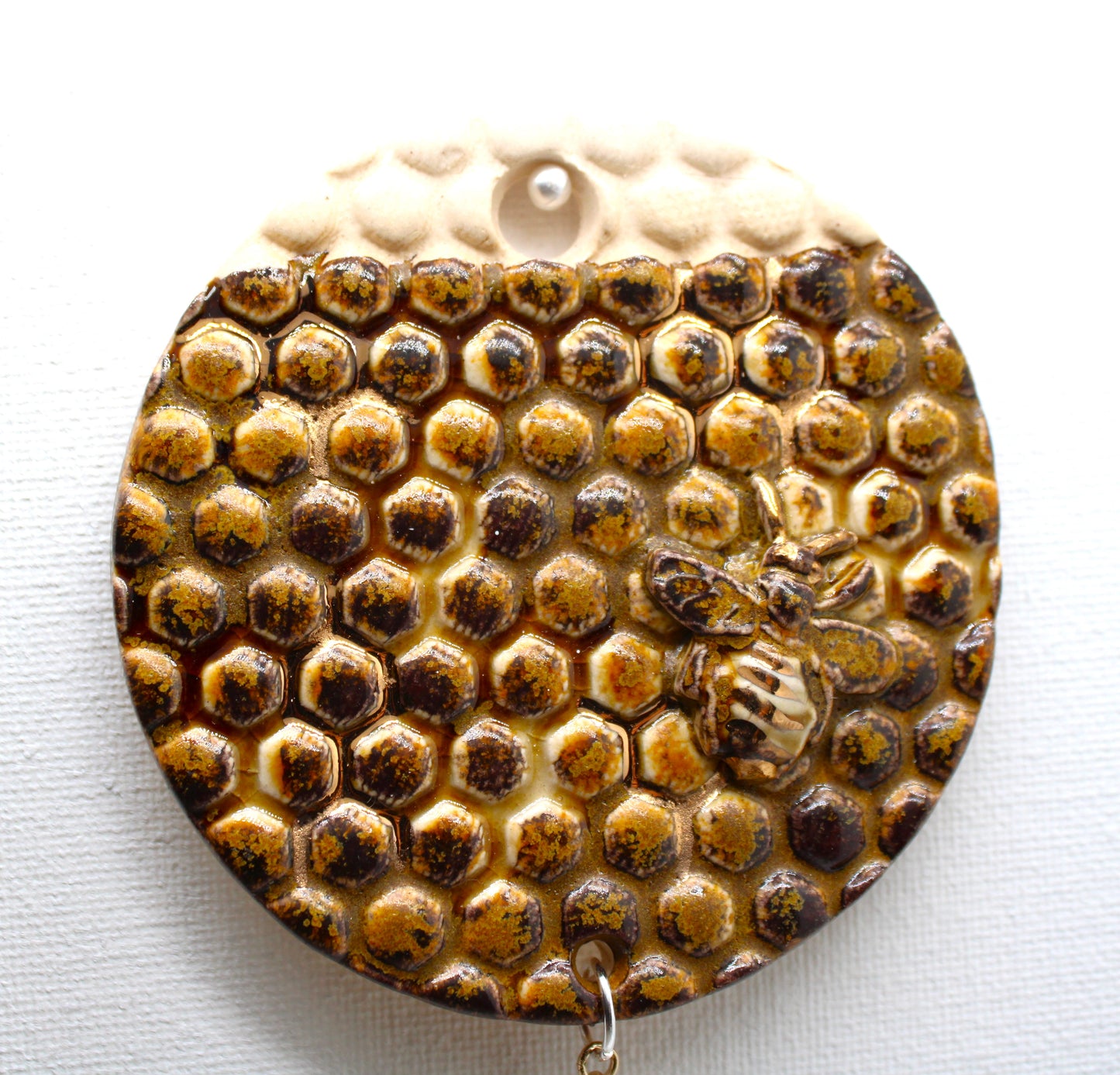 BMix Lustered Bee Wall Hanging